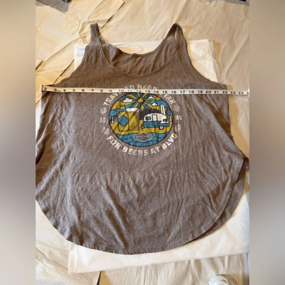 Women’s Boulevard Brewing Co. Tank Top – “Traveled Near & Far” Graphic | Size L - Picture 5 of 9